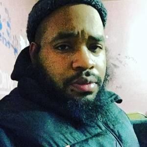 Meet your Posher, Kenneth